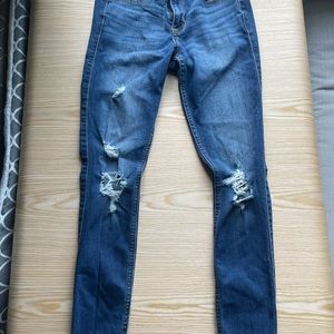 Hollister Low Rise Skinny Jeans